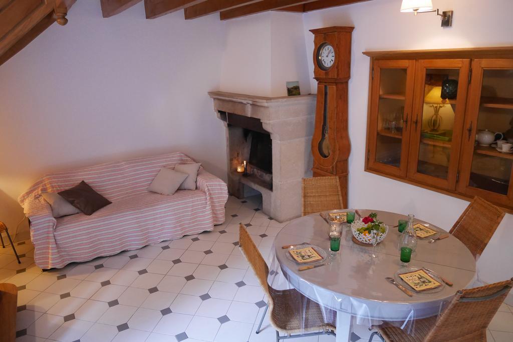 La Maison D'En Face Villa Saint-Affrique-les-Montagnes Room photo